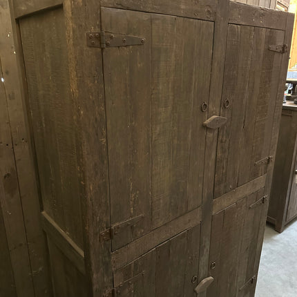 Driftwood Kast – 4-Deurs Robuuste Houten Kast