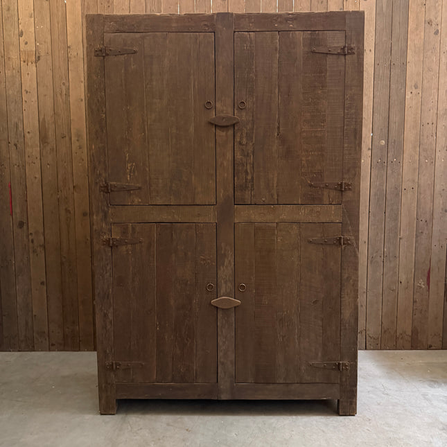 Driftwood Kast – 4-Deurs Robuuste Houten Kast