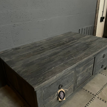 Rough Wood salontafel met 8 lades