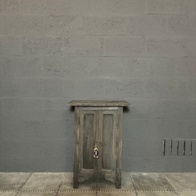 Rough Wood kastje met 2 deuren