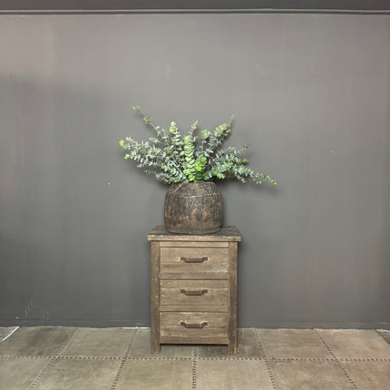 Driftwood nachtkastje met drie lades