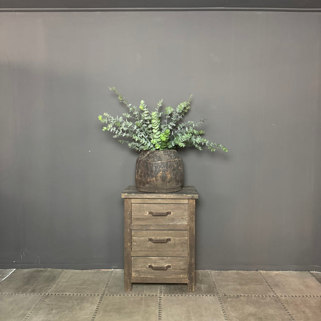 Driftwood nachtkastje met drie lades