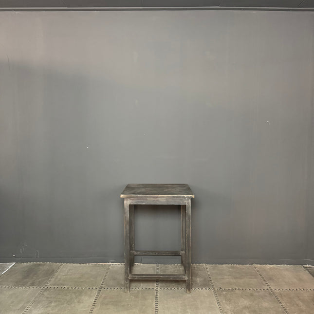 Uniek India Bijzettafel