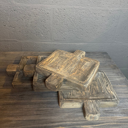 Houten decoratieve schaal met handvat