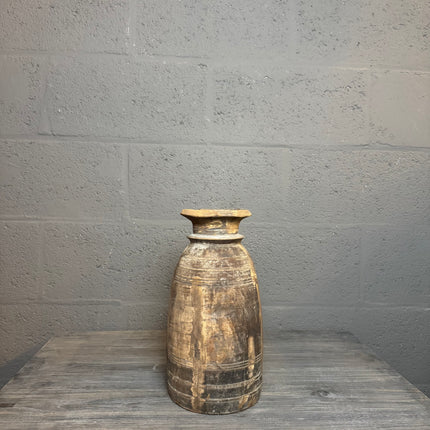 Nepalese houten potten