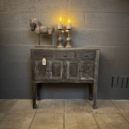 Uniek India Kastje – 3 Lades & 4 Deuren