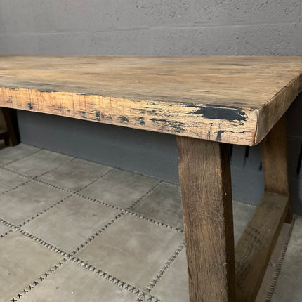 Rough Wood eettafel met A-poot 240 cm